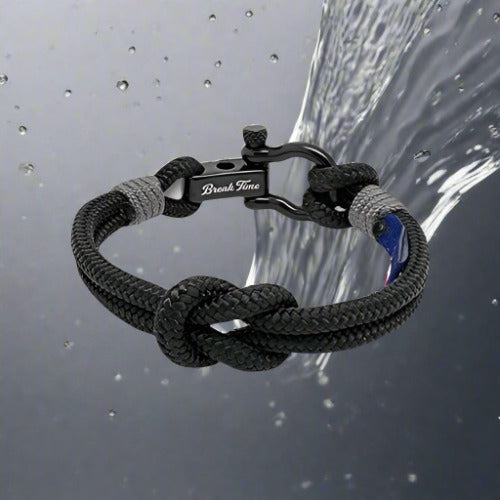 CAPTAIN Black Shackle Bracelet - Grey