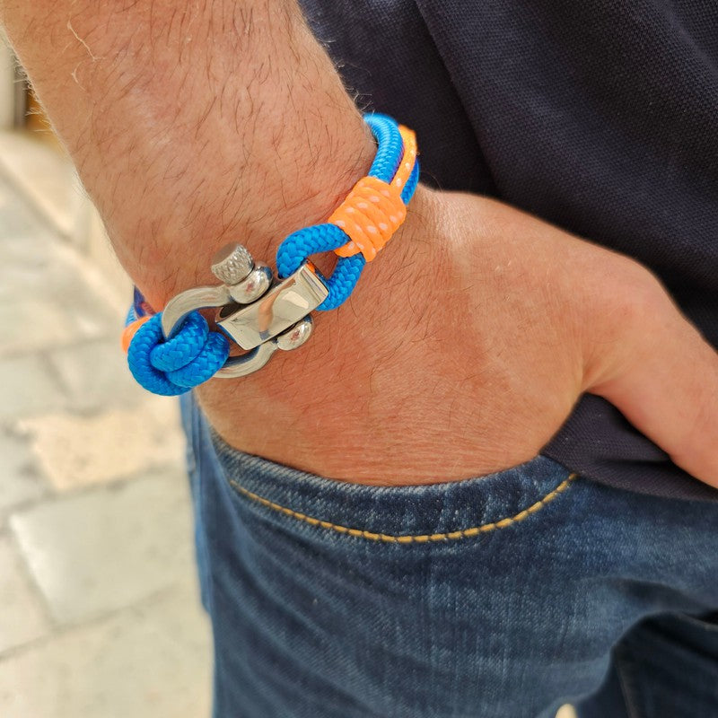 CORSAIR Big Shackle Bracelet Blue Orange