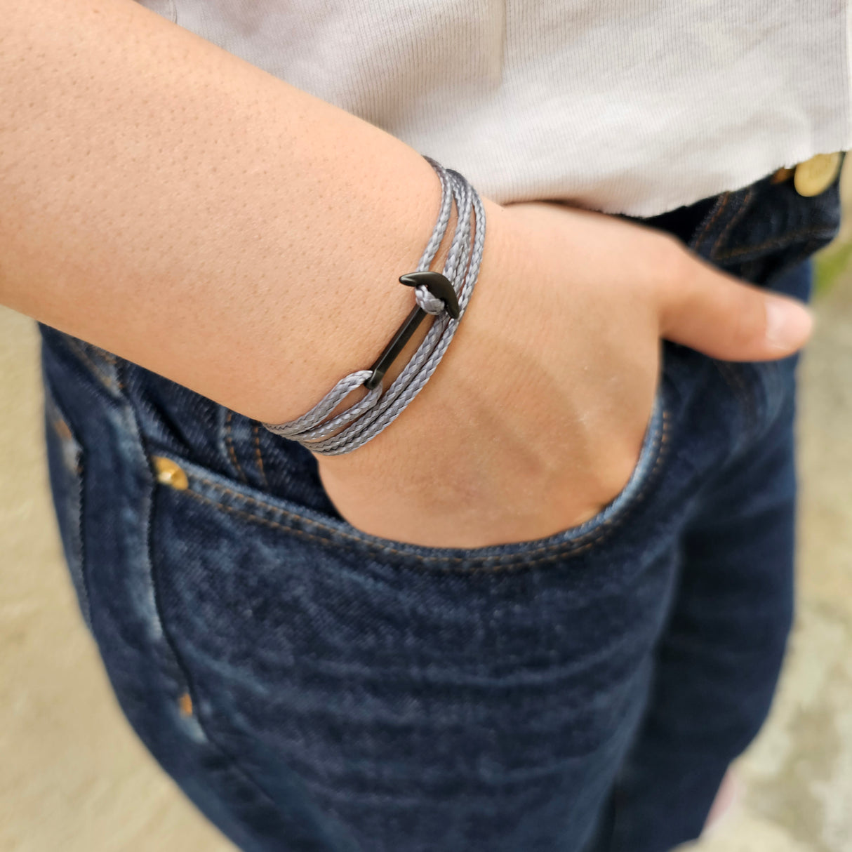 YACHT CREW mini anchor bracelet dark grey