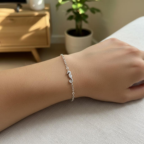 CHARMED MINI bracelet sea horse