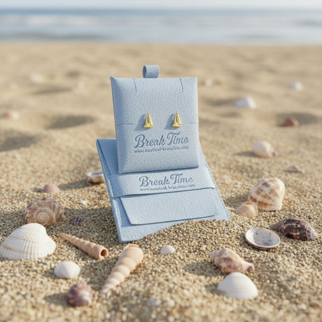 CHARMED MINI stud earrings sailing boat