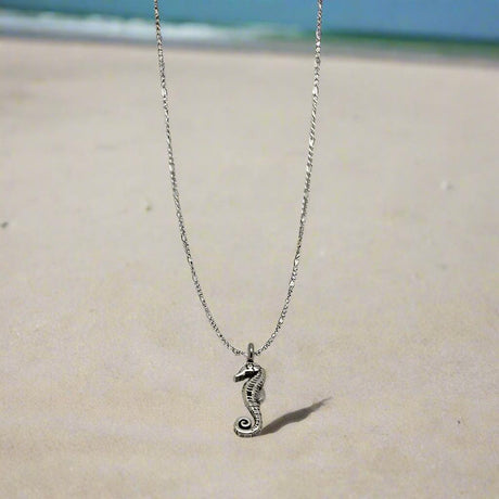 Steel necklace with OCEAN MINI sea horse pendant